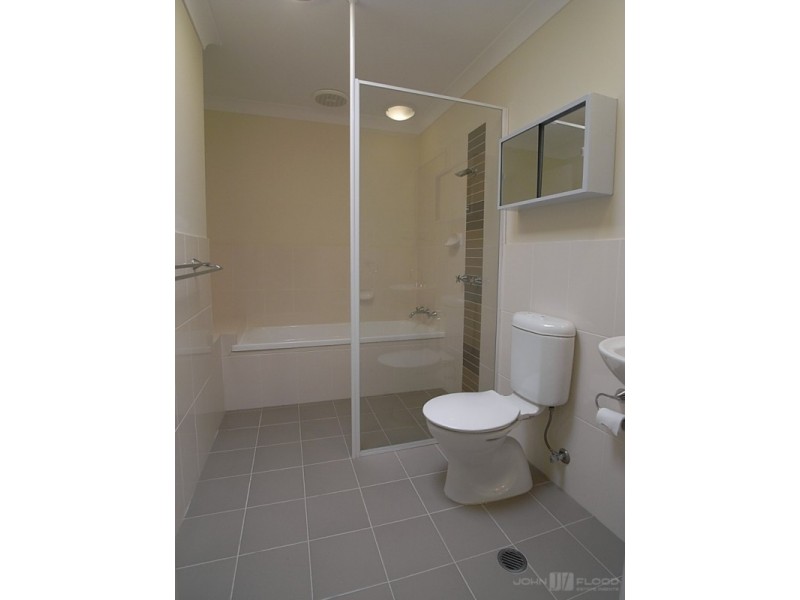 9/15 Lofberg Circuit, Muswellbrook NSW 2333