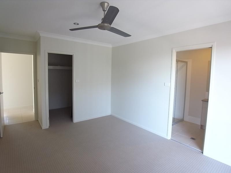 16a Chivers Circuit, Muswellbrook NSW 2333