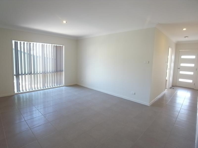 16b Chivers Circuit, Muswellbrook NSW 2333