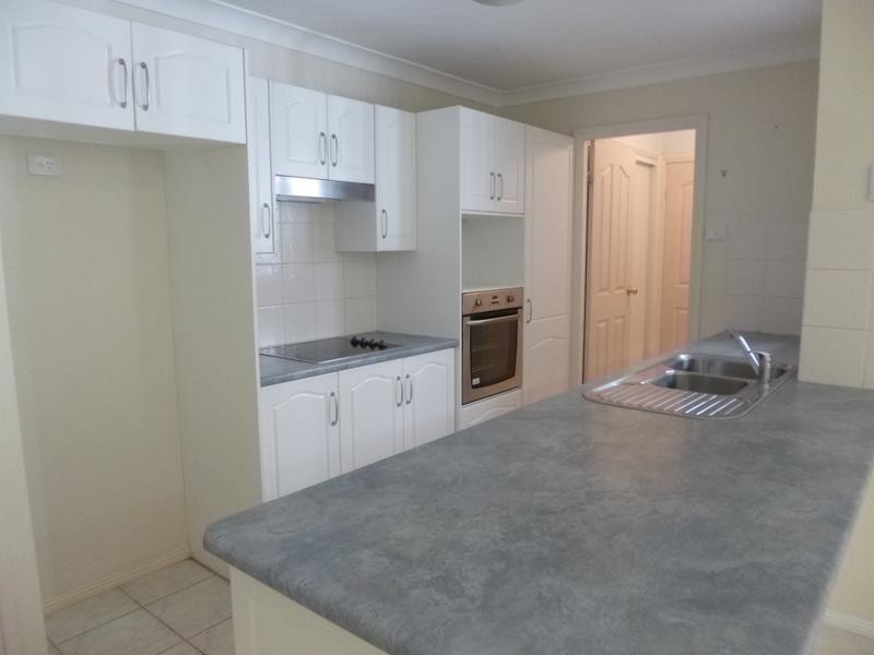 4 Bloodwood Road, Muswellbrook NSW 2333