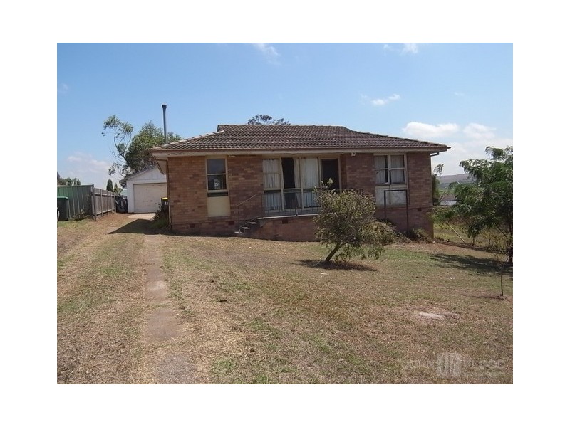 5 Tobruk Avenue, Muswellbrook NSW 2333