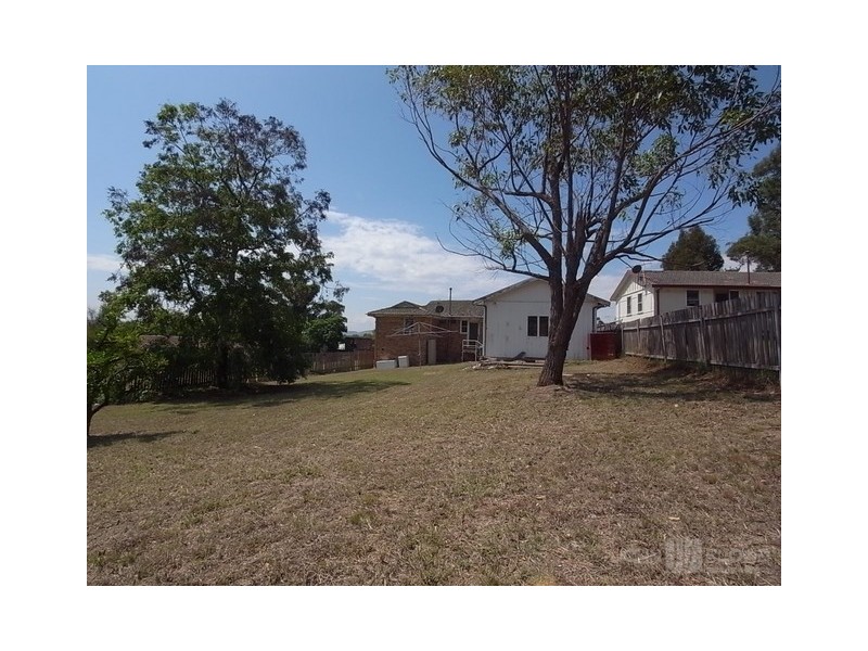 5 Tobruk Avenue, Muswellbrook NSW 2333