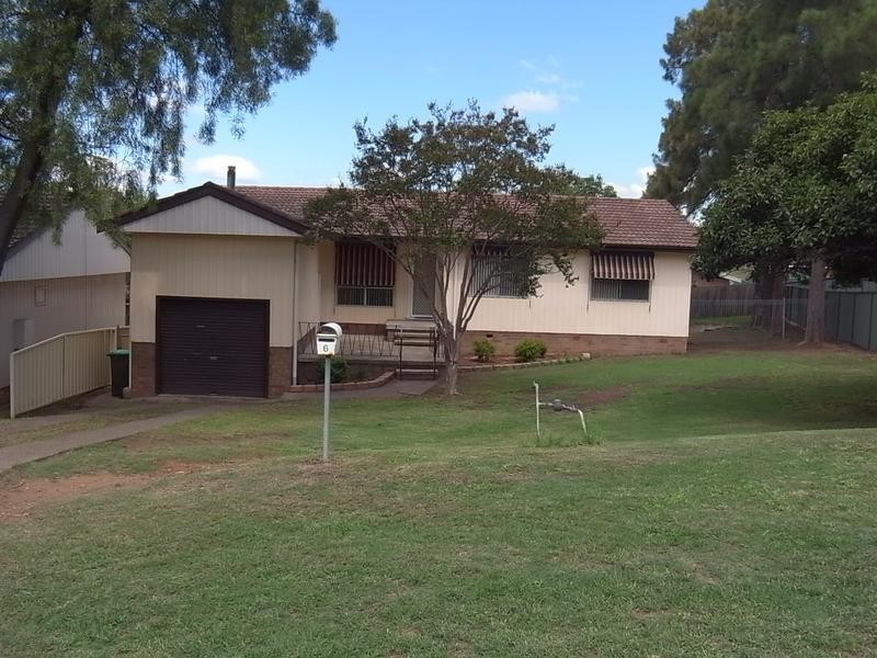 6 St James Crescent, Muswellbrook NSW 2333