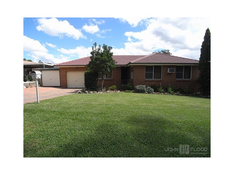 24 Peppermint Road, Muswellbrook NSW 2333
