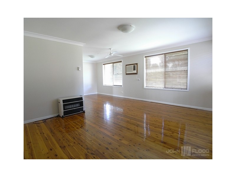 24 Peppermint Road, Muswellbrook NSW 2333