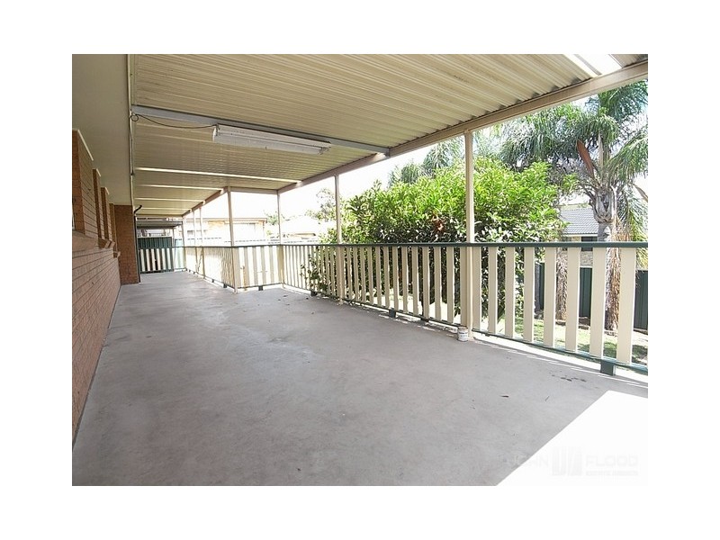 24 Peppermint Road, Muswellbrook NSW 2333