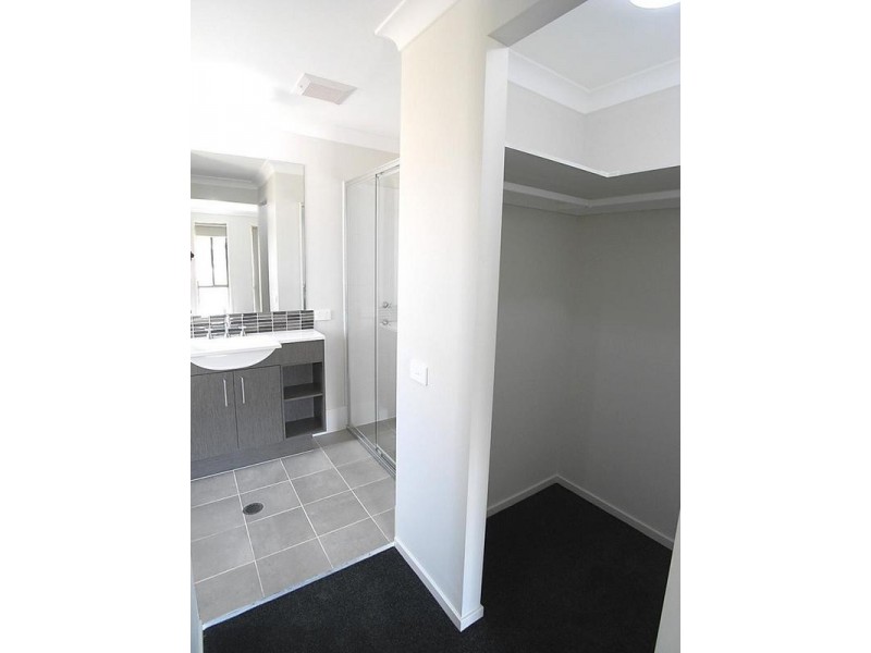 6 Dixon Circuit, Muswellbrook NSW 2333