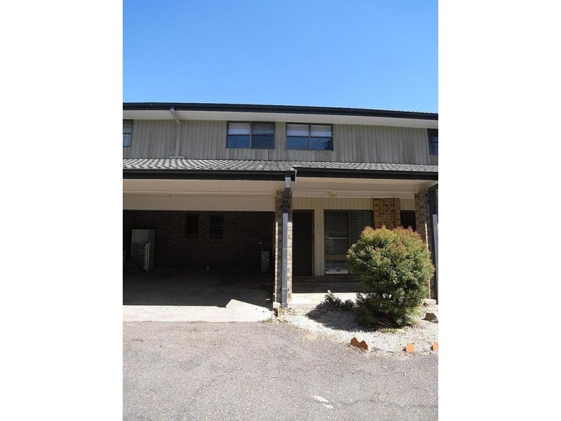 6/41a Brentwood Gardens, Muswellbrook NSW 2333