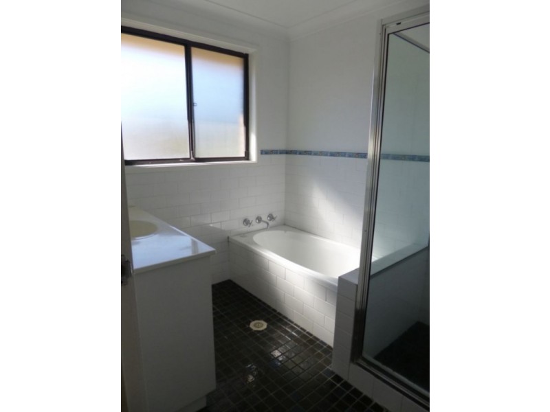 8 Lexia Street, Muswellbrook NSW 2333