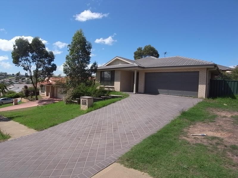 19 Bloodwood Road, Muswellbrook NSW 2333
