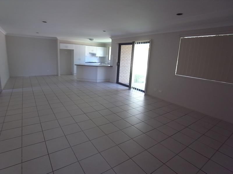 19 Bloodwood Road, Muswellbrook NSW 2333