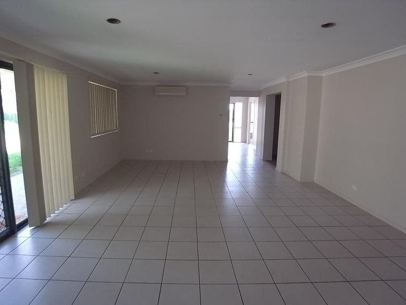 19 Bloodwood Road, Muswellbrook NSW 2333