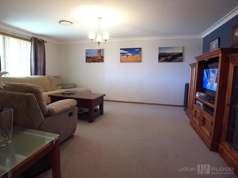 10 Marlock Place, Muswellbrook NSW 2333