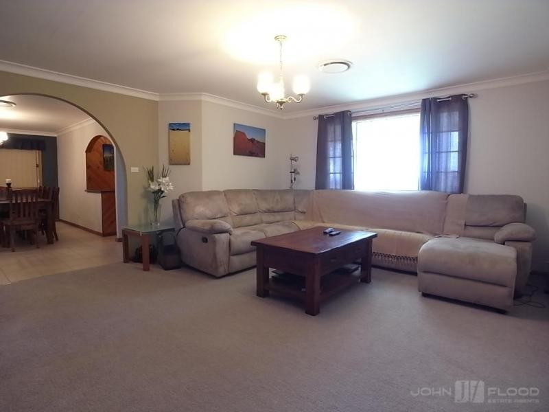 10 Marlock Place, Muswellbrook NSW 2333