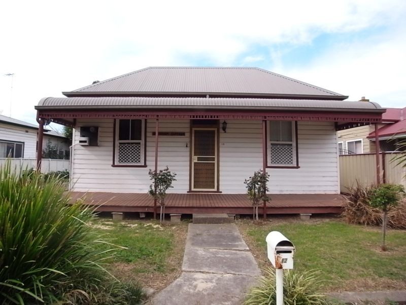 12 Skellatar Street, Muswellbrook NSW 2333