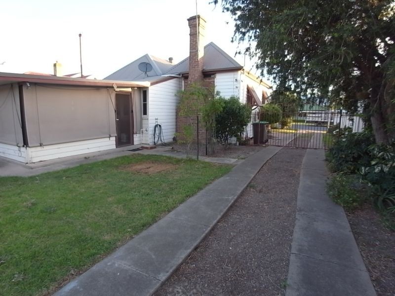 12 Skellatar Street, Muswellbrook NSW 2333