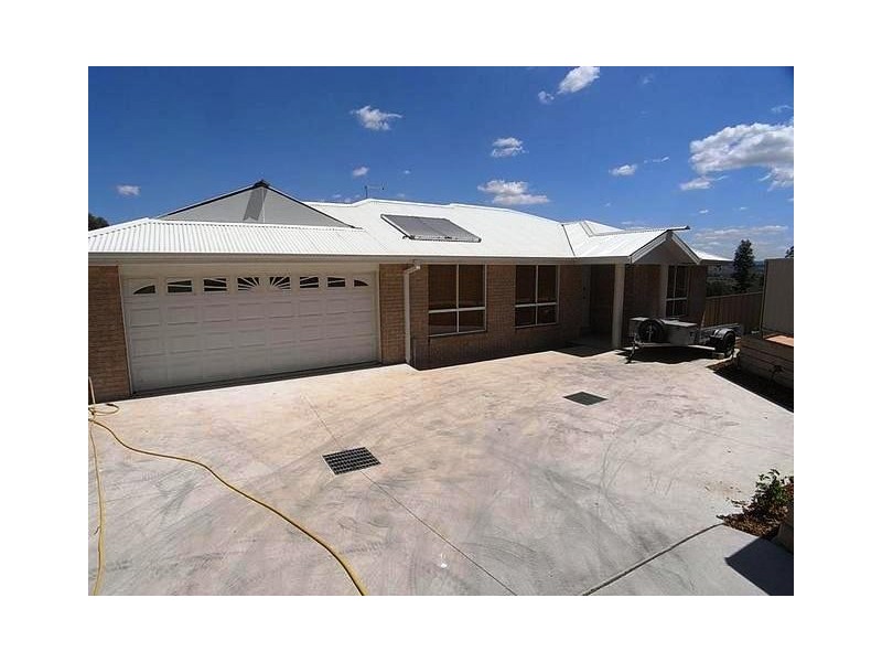 2/166 Queen Street, Muswellbrook NSW 2333