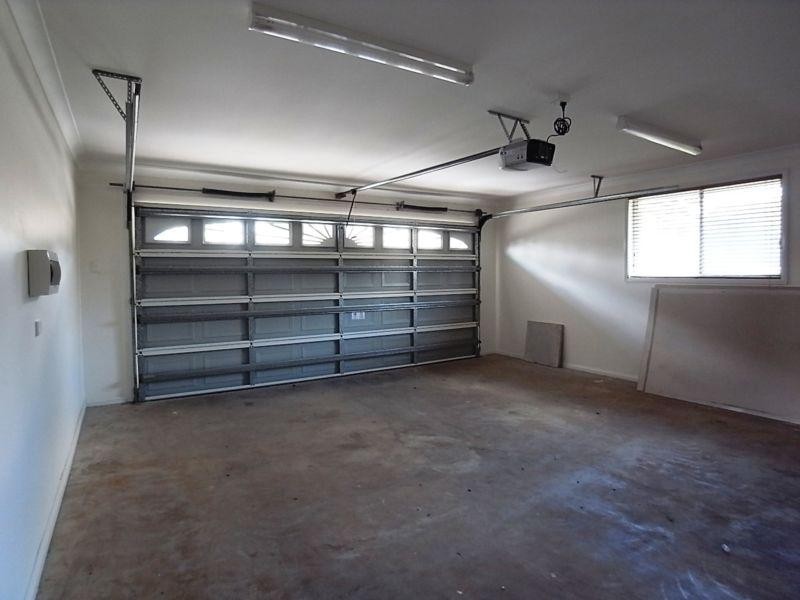 2/166 Queen Street, Muswellbrook NSW 2333