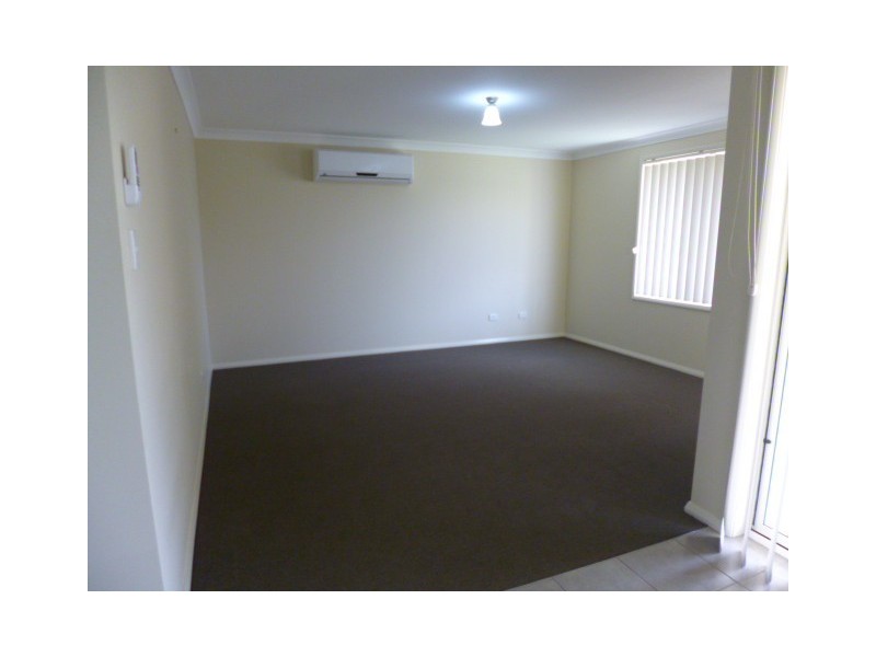 1/4 Northerly Close, Muswellbrook NSW 2333