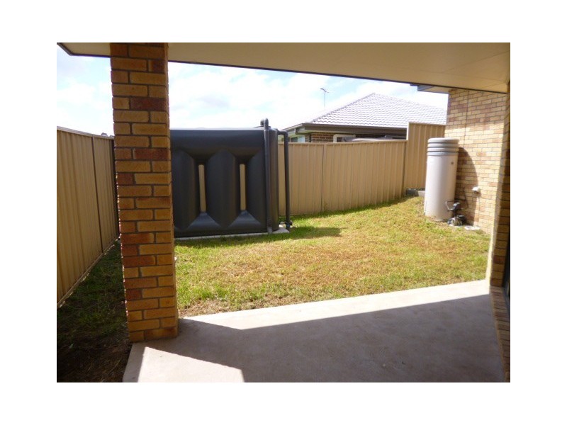 2/4 Northerly Close, Muswellbrook NSW 2333