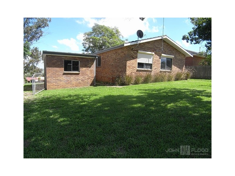 11 Barrington Street, Muswellbrook NSW 2333