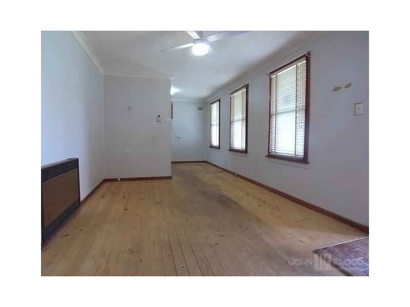 28 Tobruk Avenue, Muswellbrook NSW 2333