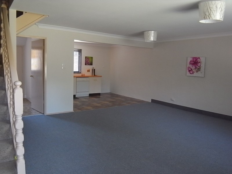 4/11 Ironbark Road, Muswellbrook NSW 2333