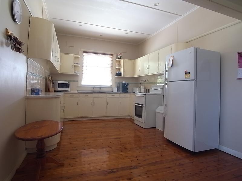 8 Manning Street, Muswellbrook NSW 2333