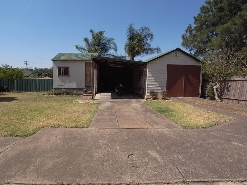 8 Manning Street, Muswellbrook NSW 2333