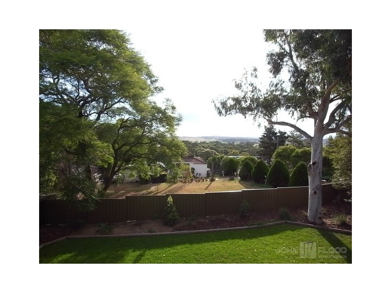 12 Flanders Avenue, Muswellbrook NSW 2333