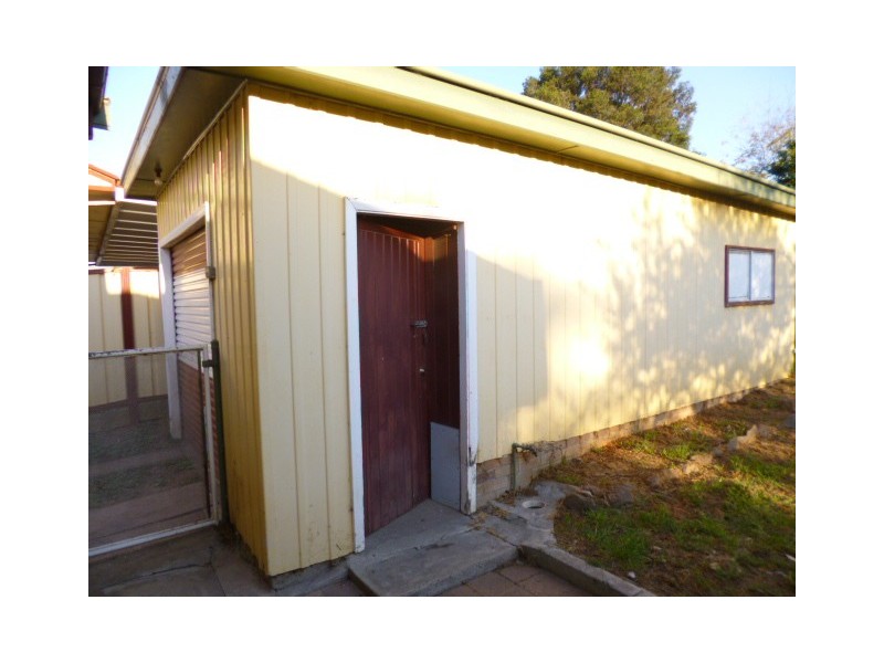 39 Skellatar Street, Muswellbrook NSW 2333