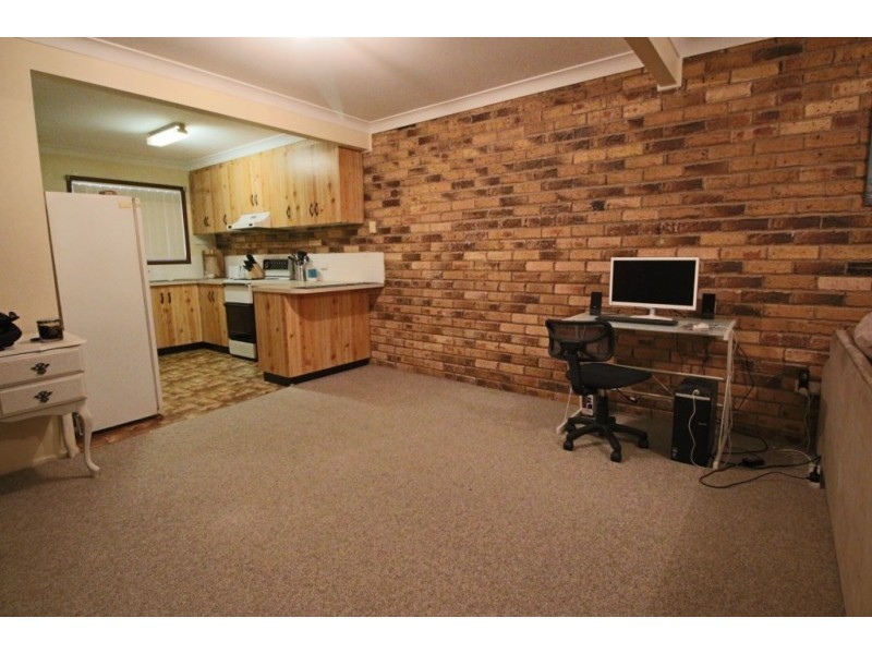 9/1A McClintock Drive, Muswellbrook NSW 2333