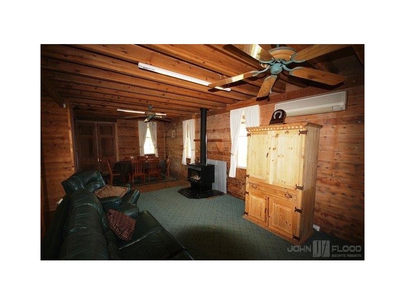 8 Vernon Street, Wingen NSW 2337