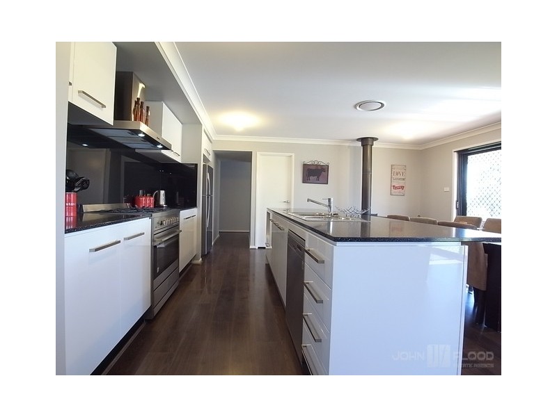 15 Jillaroo Way, Muswellbrook NSW 2333