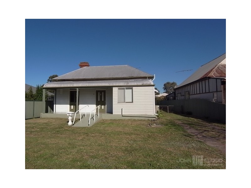 11 Foley Street, Muswellbrook NSW 2333