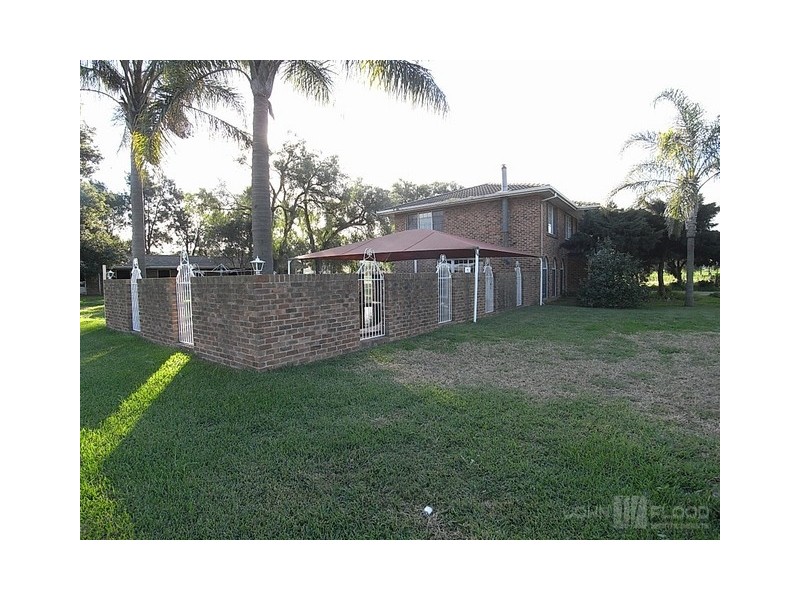 25 Racecourse Road, Muswellbrook NSW 2333