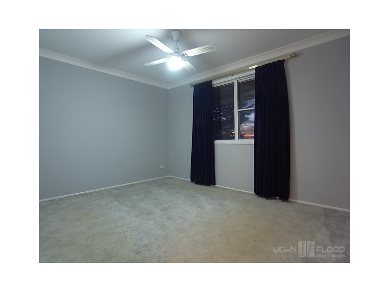 16 Mackenzie Street, Aberdeen NSW 2336