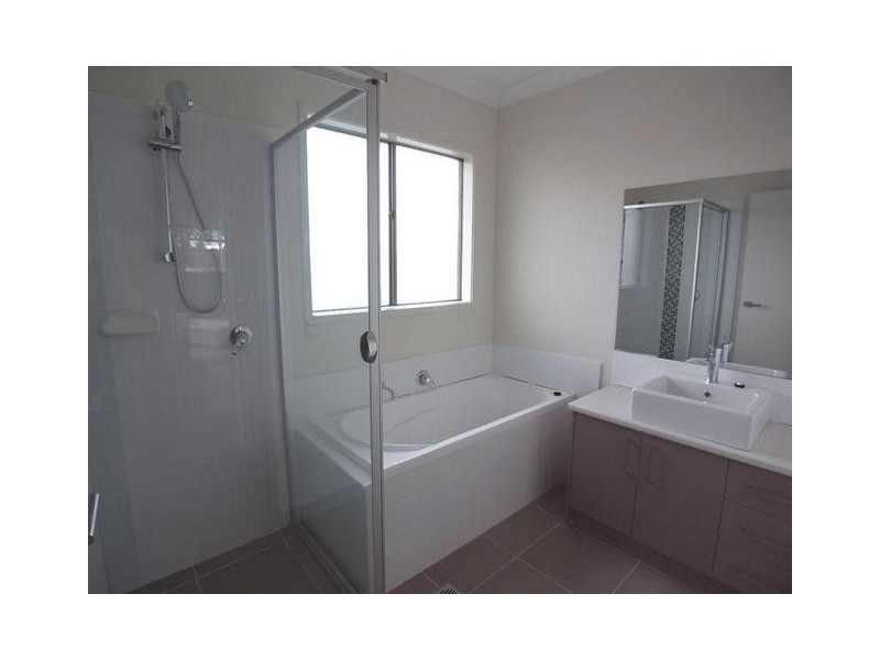 40b Dixon Cct, Muswellbrook NSW 2333