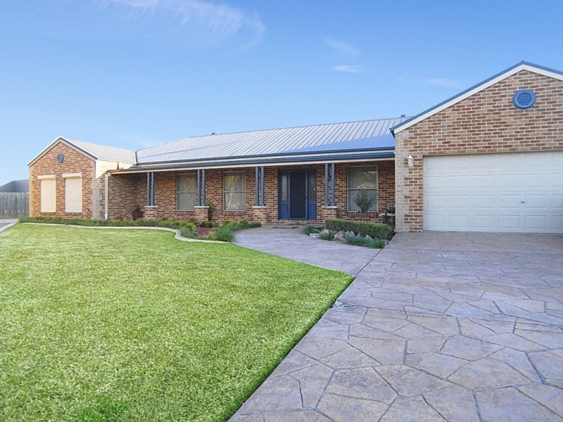 3 St Andrews Place, Muswellbrook NSW 2333