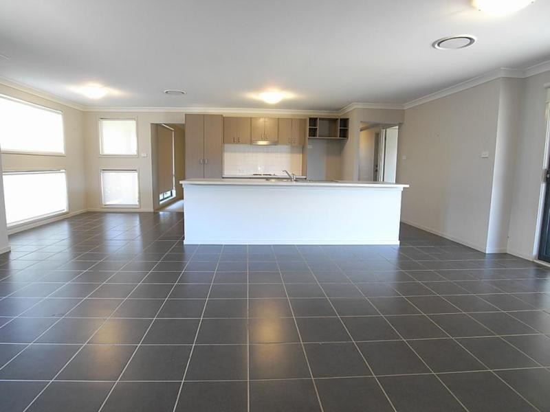 11 Wanaruah Circuit, Muswellbrook NSW 2333