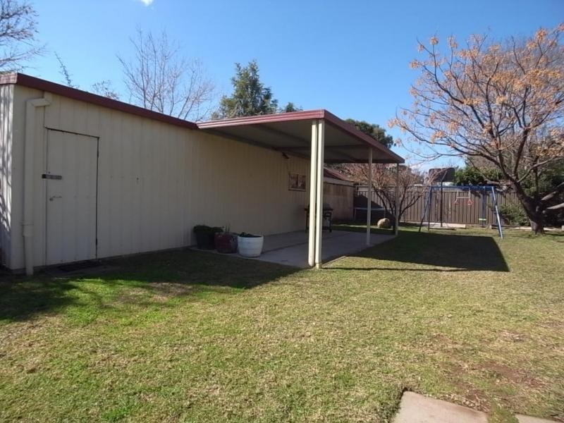 15 Bligh Street, Muswellbrook NSW 2333