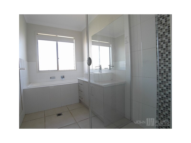 26 Finnegan Crescent, Muswellbrook NSW 2333