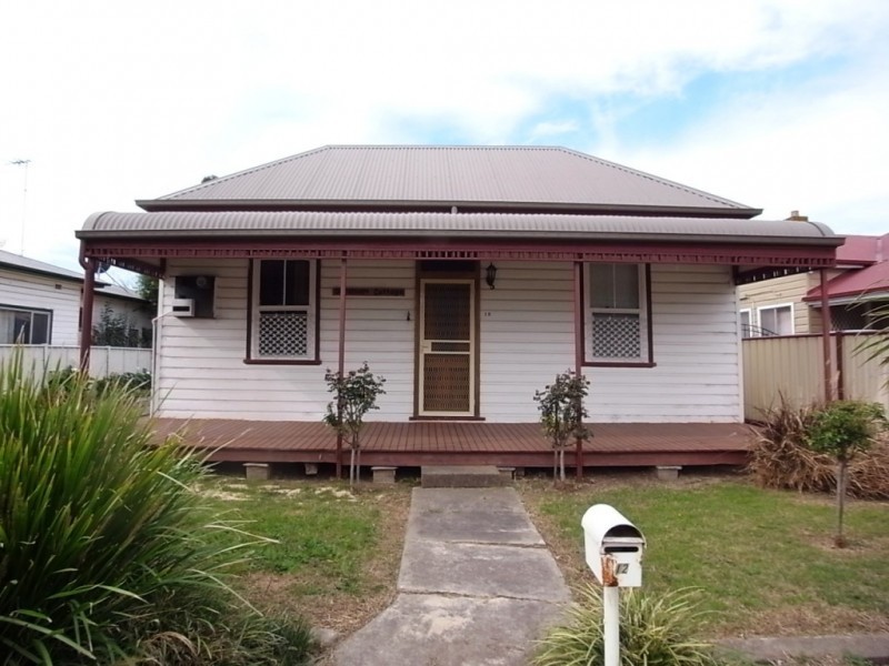 12 Skellatar Street, Muswellbrook NSW 2333