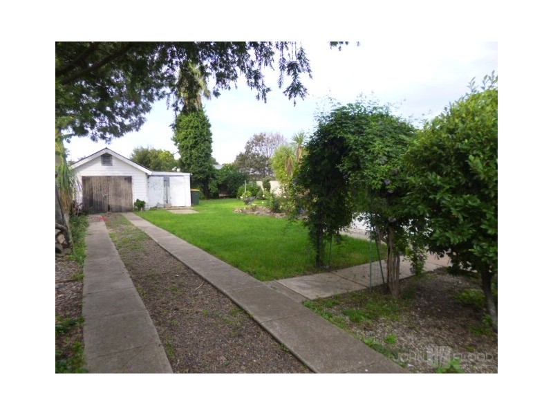 12 Skellatar Street, Muswellbrook NSW 2333