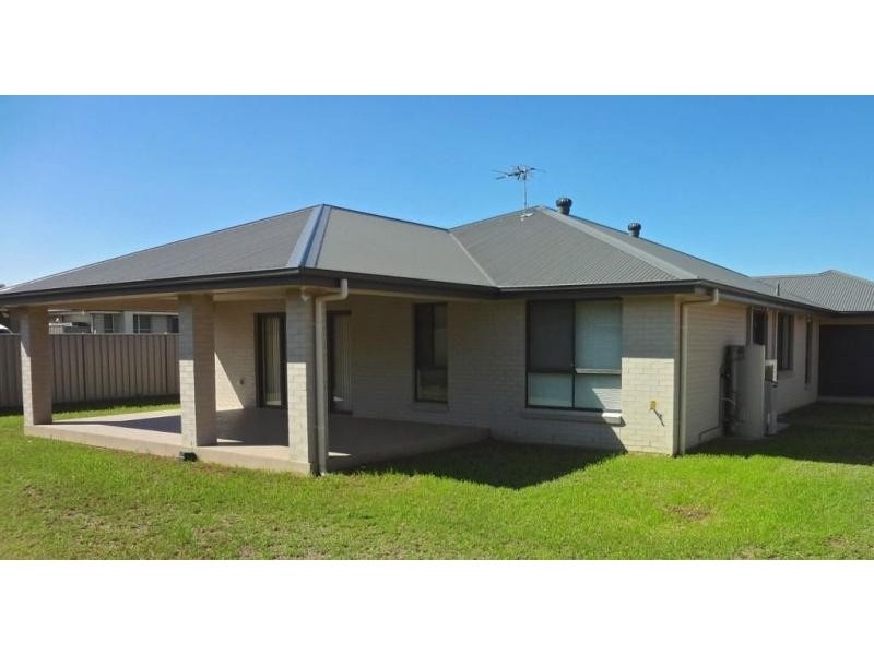 8 Pendula Way, Denman NSW 2328