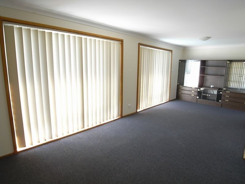 122 St Andrews St, Aberdeen NSW 2336