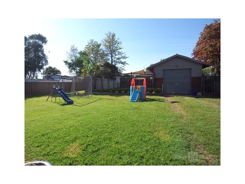 22 Lorne Street, Muswellbrook NSW 2333