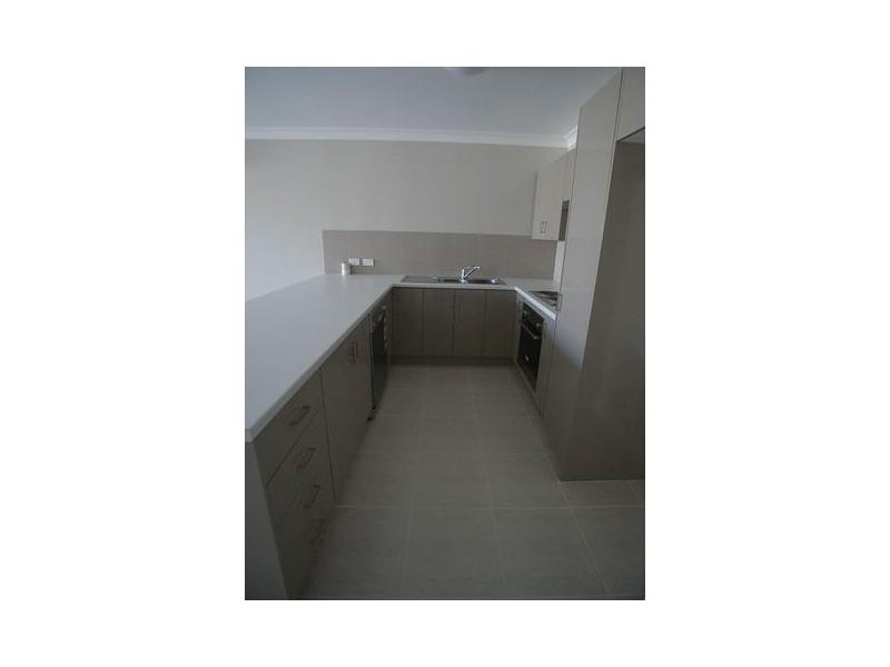 4/81 St Andrews St, Aberdeen NSW 2336