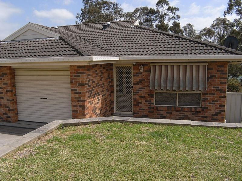 2/6 Hakea Drive, Muswellbrook NSW 2333