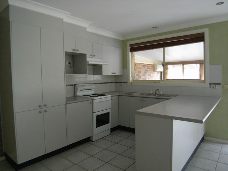 2/6 Hakea Drive, Muswellbrook NSW 2333